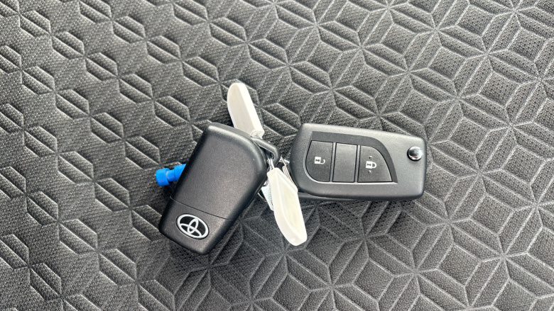 Toyota Aygo X 1.0 VVT-i Edge 5dr [Parking] Petrol Hatchback